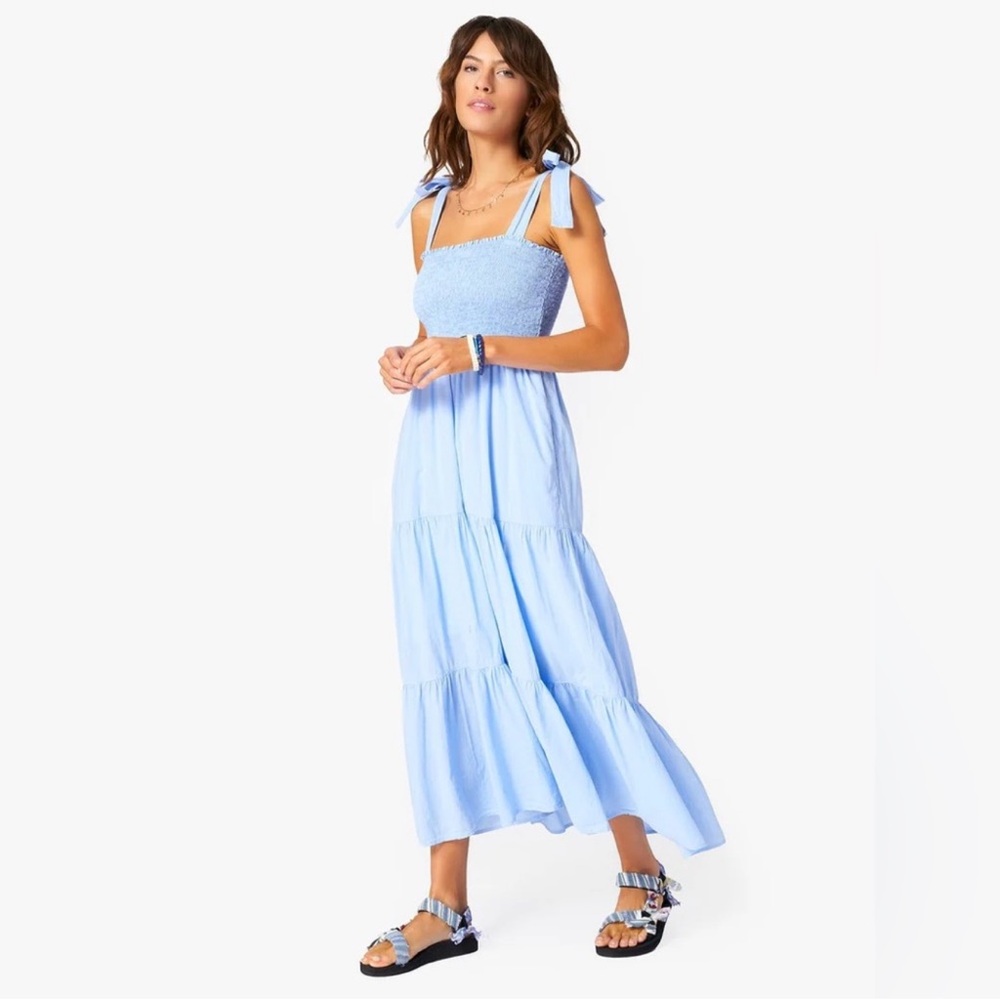 XiRENA sz S Light Blue Tie-Shoulder Smocked Maxi Dress